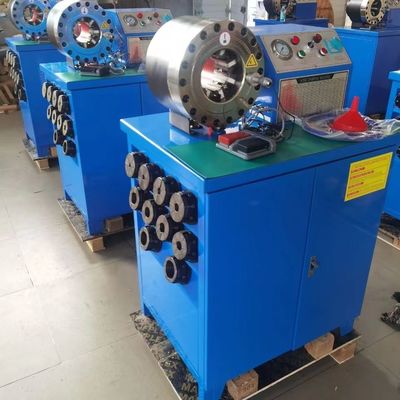 เครื่องบดปุ่มไฮดรอลิกไฟฟ้าแรงดันสูง 31.5mpa ผลิต 200 ชิ้น/ชม