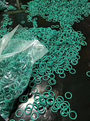 ราคาดี สีเขียว NBR/FKM/FFKM วัสดุยาง O แหวน OEM/ODM การพิมพ์ความดันที่มีความทนต่อน้ํามันที่ดี 16-30 N/mm ความแข็งแรงในการฉีกขาด ออนไลน์