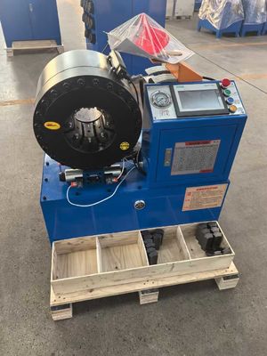 ระบบควบคุม PLC บริการ OEM อุตสาหกรรม 16 ตํารา สีน้ําเงิน 4 นิ้ว Crimping Range เครื่องมือ Crimping ไฮดรอลิกไฟฟ้า 0.01 มม ความแม่นยํา Hose Crimping Machine