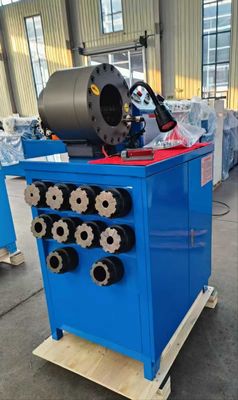 เทคโนโลยีใหม่ กระบวนการ Forging 2 นิ้ว สูง โมเดล สีน้ําเงิน 10 Dies Hose Crimper / ยาง Hose Crimping Machine กับ 600T เครื่อง Crimping