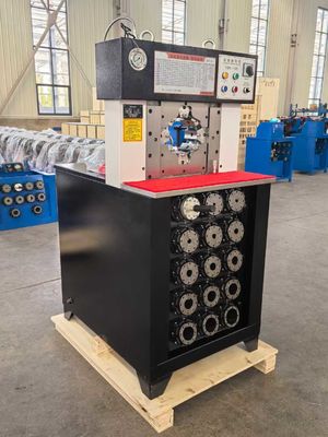 บริการ OEM สีดํา ระบบควบคุมปุ่ม 3 นิ้ว ระยะใหญ่ Ac Hydraulic Hose Crimping Machine เครื่องปรับอากาศ